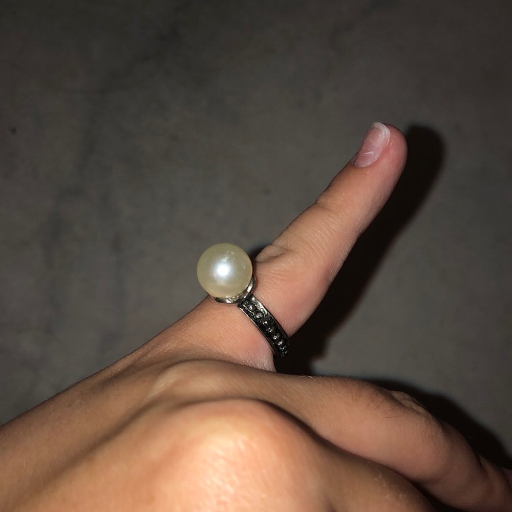 Pearl Ring